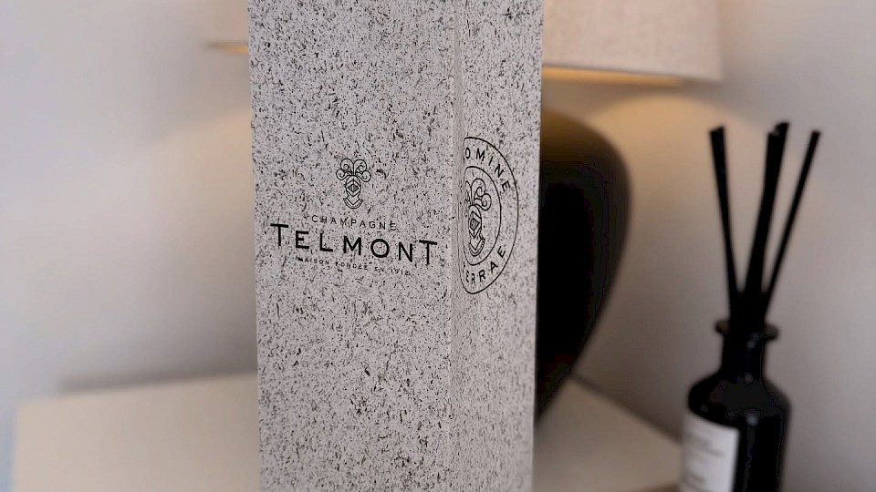 Eco-Friendly Wine Carrier for Champagne Telmont – Sustainable Packaging